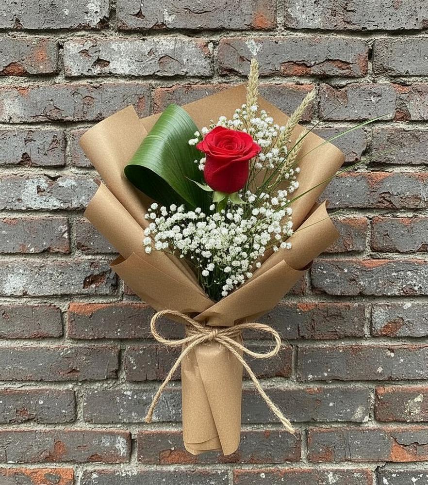 Букет цветов из: Розы в Москве