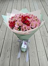 Букет цветов из:  Альстромерии #REPLACE_PRED# Москве