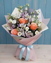 Букет Утренняя свежесть в Москве Букет цветов из:  Лизиантусы, Розы, Альстромерии и Гипсофила в Москве